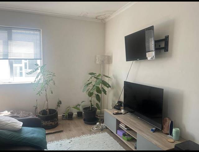 2 BEDROOM PROPERTY TO RENT IN HEATHFIELD